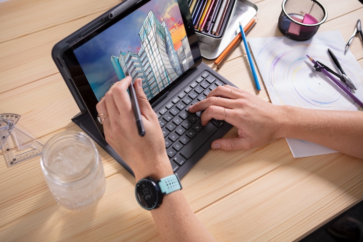 Produktbild Zagg Messenger Folio 2 (CH, iPad 2020 (8. Gen), iPad 2019 (7. Gen), iPad Air 2019 (3. Gen), iPad 2021 (9. Gen))