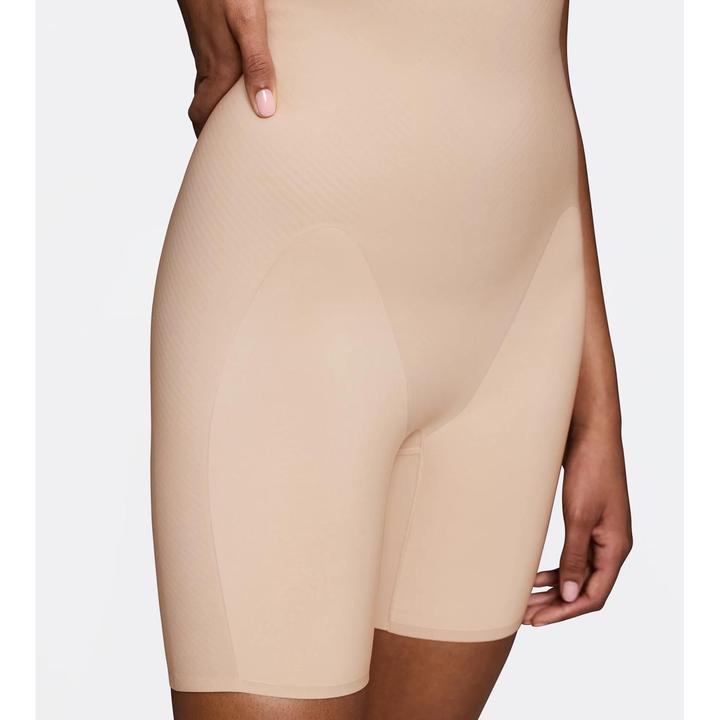 Immagine prodotto Triumph Illusion Curve Shapewear Taillenslip (M, Confezione singola)