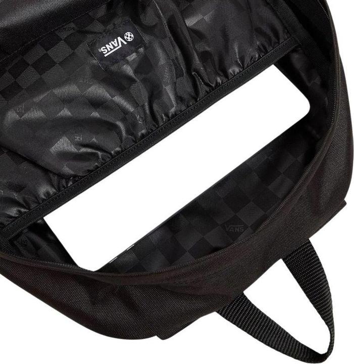 Actual product image Vans Old Skool Drop V Backpack Black (22 l)