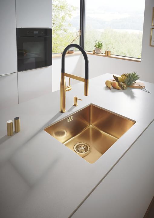 Actual product image Grohe Essence single lever sink faucet