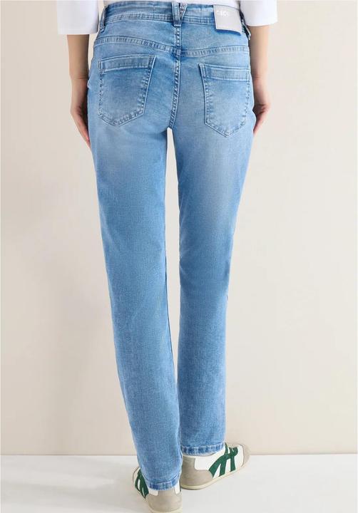 Produktbild Cecil Scarlett (31)