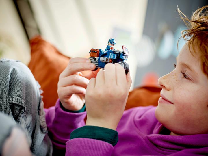 Produktbild LEGO Black Widows & Captain Americas Motorräder (76260, LEGO Marvel)