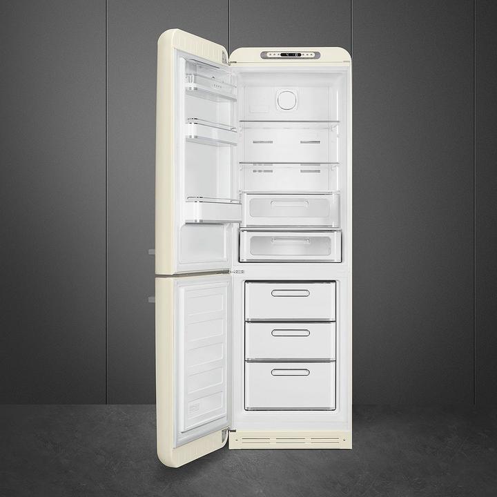 Actual product image Smeg FAB32LCR6 Kühl-/Gefrierkombination Creme Linksanschlag (331 l)