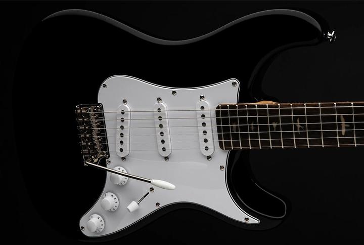 Produktbild PRS SE Silver Sky (E-Gitarre, Ahorn, Palisander, Pappel)