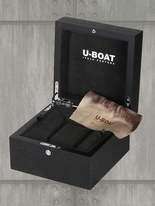 Image du produit U-Boat 8840/B Capsoil Doppiotempo DLC GMT 45mm 10ATM (Montre analogique, 45 mm)
