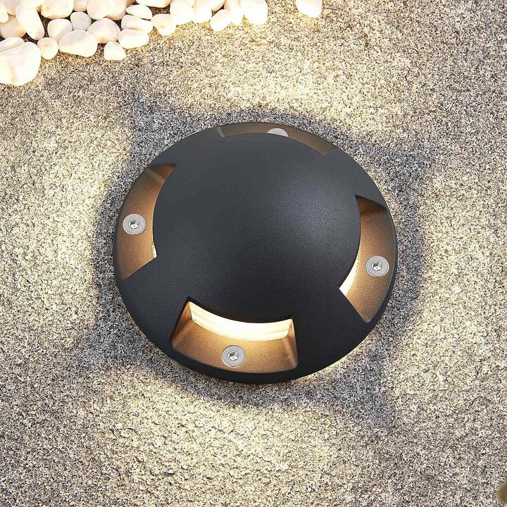 Produktbild Lindby Huban LED-Bodenaufbauleuchte, vierflammig (1100 lm, IP67)