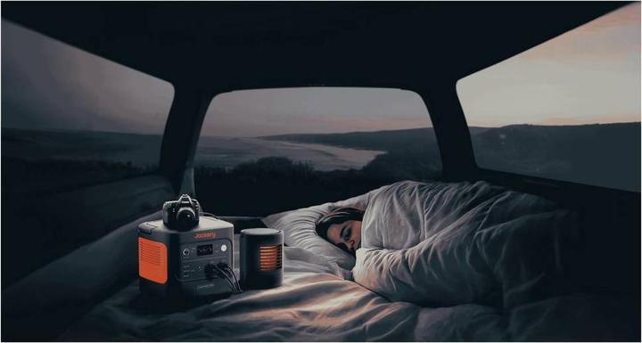Actual product image Jackery Explorer 2000 V2 EU (2042 Wh, 17.50 kg)