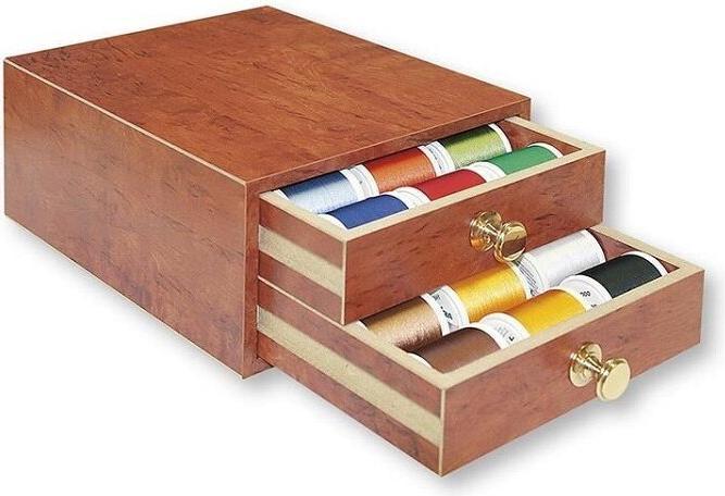 Produktbild Madeira Kleine Garnschatulle Rayon 1000m