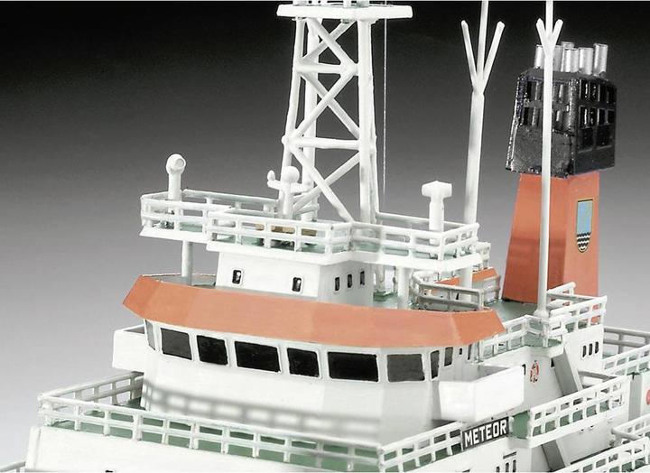 Produktbild Revell German Research Vessel Meteor