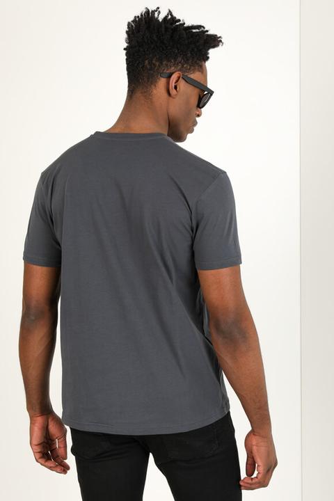 Actual product image Alpha Industries tee (L)