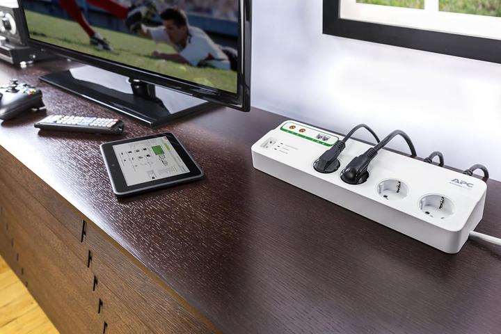 Actual product image APC SurgeArrest Performance (8x, CEE 7/5, 3 m)