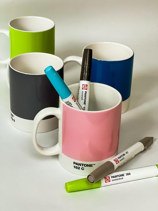 Produktbild Room Copenhagen Pantone Cup Becher (375 ml, 1x)