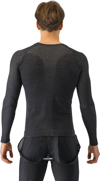 Actual product image Castelli Seamless baselayer (M)