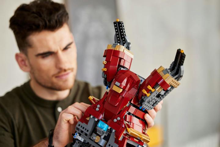 Immagine prodotto LEGO Hulkbuster (76210, Set LEGO rari, LEGO Marvel)