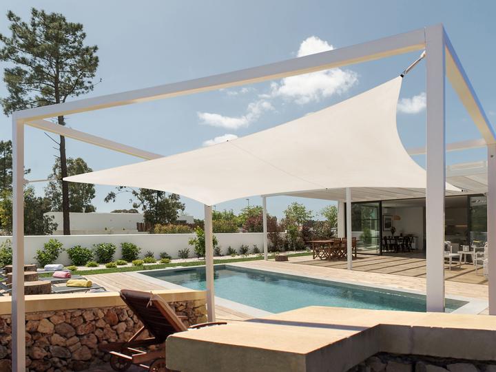 Immagine prodotto Beliani Vela solare beige quadrata 300 x 300 cm LUKKA (300 x 300 cm)