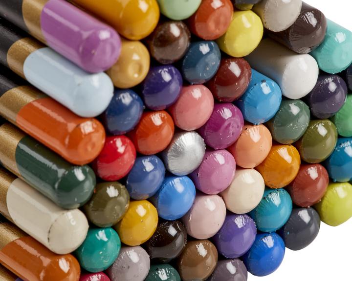 Actual product image Derwent Chromaflow (72 x)