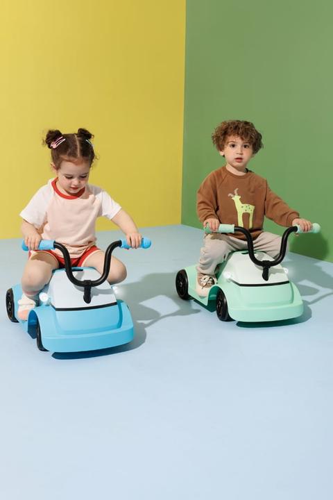 Actual product image Micro Mini Microlino Mint sliding vehicle