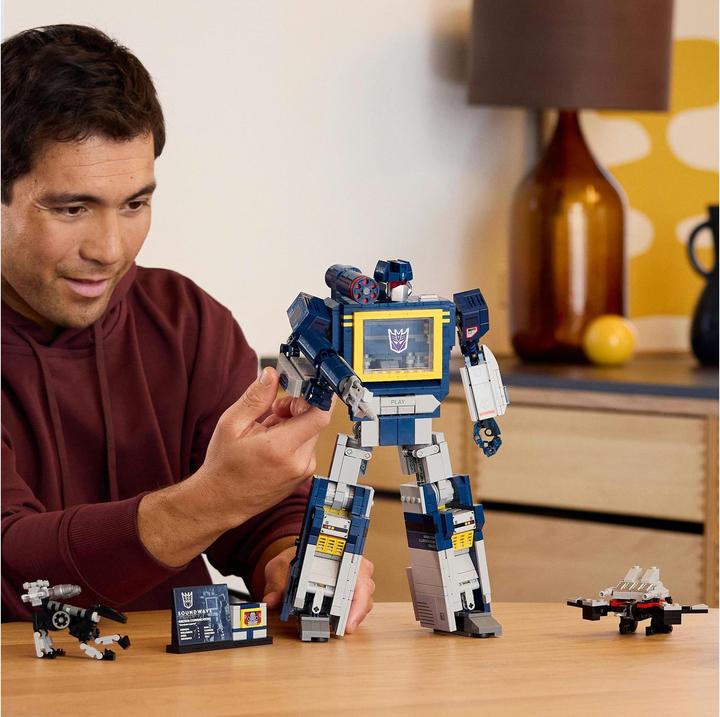 Produktbild LEGO Transformers: Soundwave (10358, LEGO Icons)