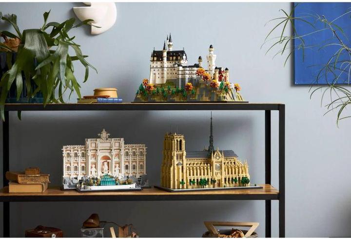 Productafbeelding LEGO Kasteel Neuschwanstein (LEGO Architectuur)