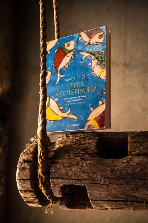 Actual product image Terra Mediterranea (German, Daniel Bacon, 2022)