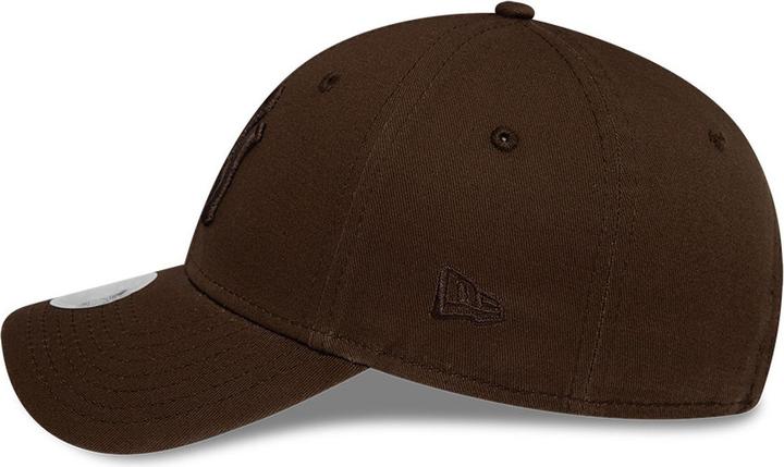 Actual product image New Era 9Forty Ladies Cap - New York Yankees Walnut Brown