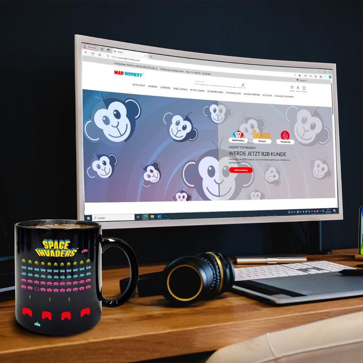 Actual product image Space Invaders Cup "" - with colour change (300 ml)