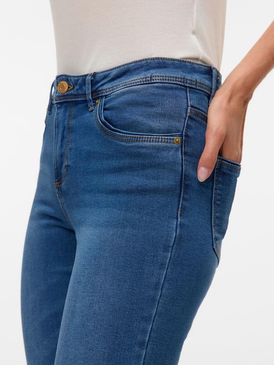 Actual product image Vero Moda Normal Waist Slim Fit Jeans (S)