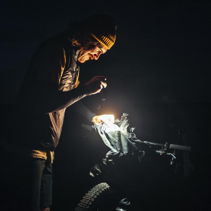 Produktbild knog. Taschenlampe PWR Trekker 900 (3.70 cm, 900 lm)