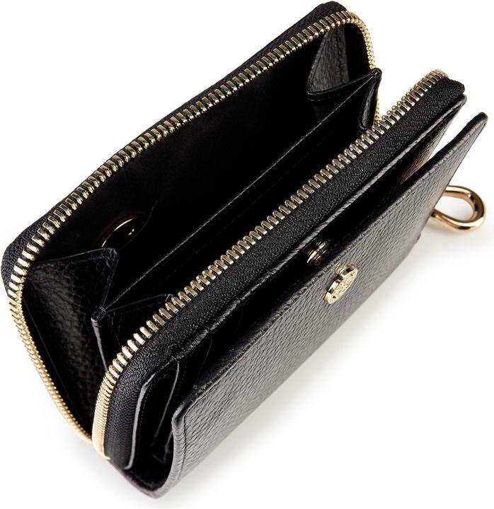 Actual product image Esquire Alexandria Wallet