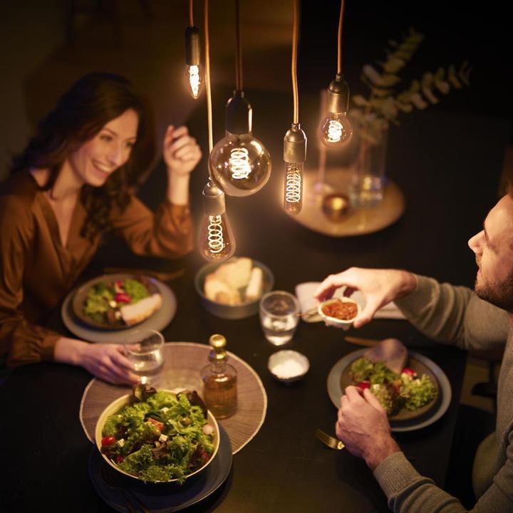 Actual product image Philips Amber (E27, 250 lm, 1x)