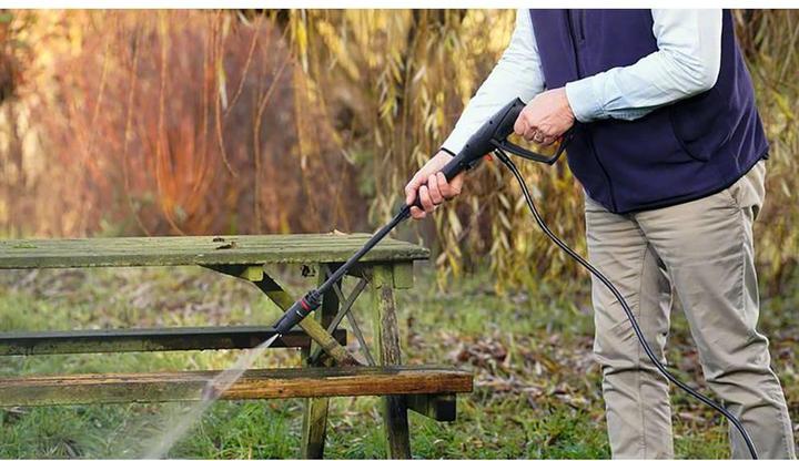 Produktbild Bosch Home & Garden Akku-Hochdruckreiniger UniversalAquatak 36V-100 (Akkubetrieb)