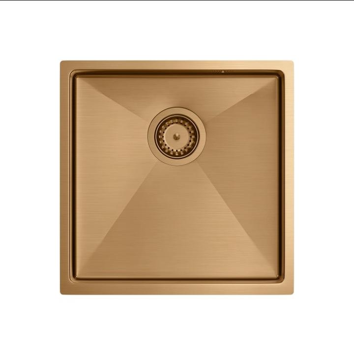 Actual product image Q Company PAUL SteelQ PVD copper sink with siphon 1 bowl b (Undermount sink)