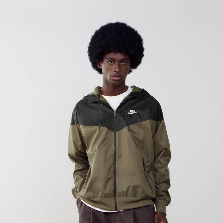 Actual product image Nike Windrunner (M)