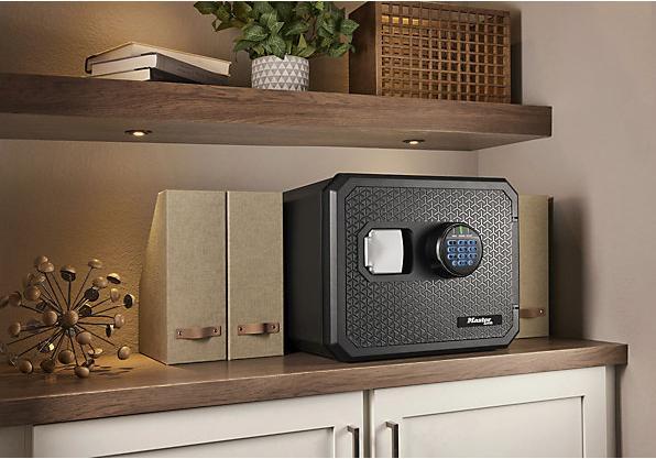 Produktbild Master Lock FPW082FTC (22.90 l)