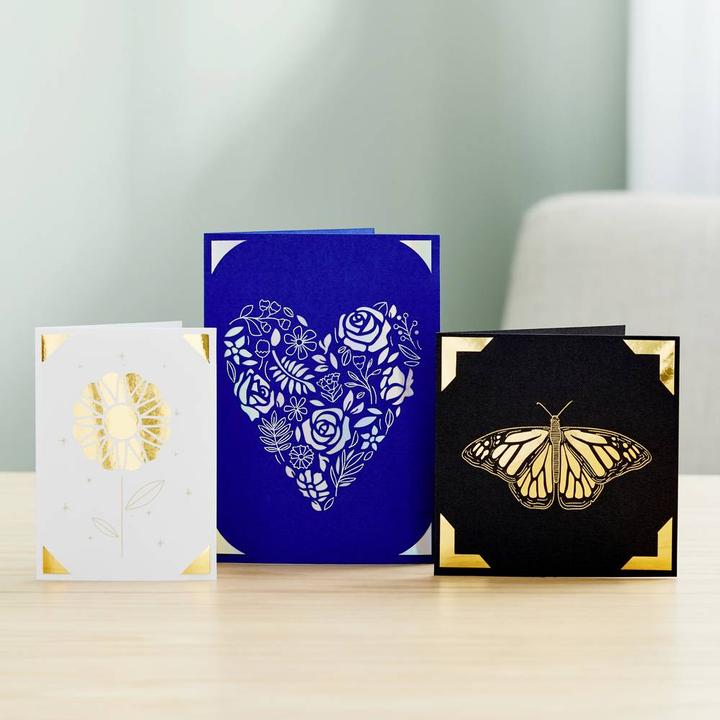 Actual product image Cricut Insert Cards FOIL Royal Flush R40 12,1cm x 16,8cm 12-pack (P)