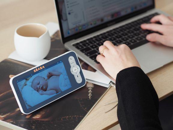 Actual product image Beaba Video Baby Monitor ZEN Premium blue without plug (Video & Audio, 300 m)