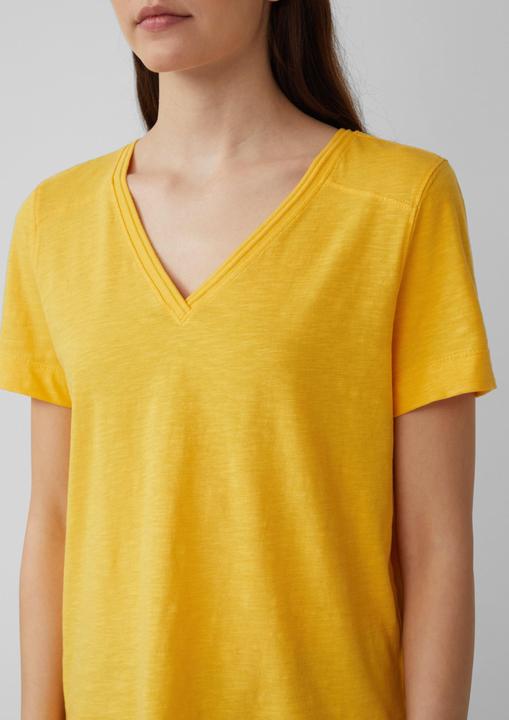 Produktbild S.Oliver T-Shirt T-Shirt aus Flammgarn mit V-Ausschnitt (44)