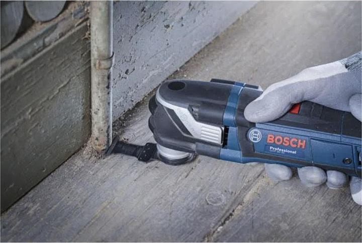 Actual product image Bosch Professional Zubehör Expert MetalMax AIZ 32 AIT blade for multifunctional tools, 40 x 32 mm