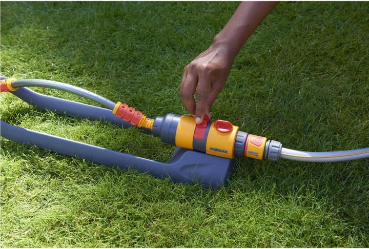 Actual product image Hozelock Rectangular sprinkler AquaSave PRO XL 350 m² Plug-in coupling Plastic, metal (Square sprinkler)