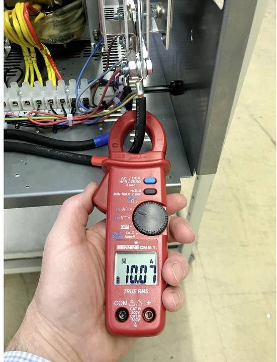 Produktbild Benning 044689 Digital-Stromzangen-Multimeter (CAT III 600V, CAT IV 300V)