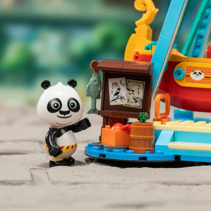 Actual product image Pantasy Kung Fu Panda™ Adventure Park Schiffschaukel