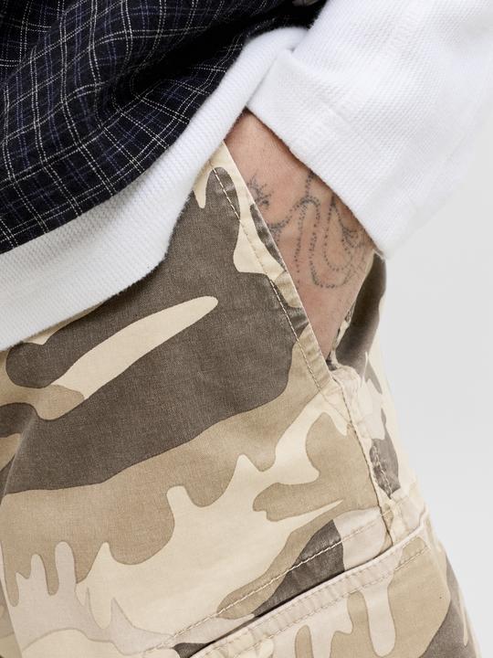 Image du produit Jack & Jones Relaxed Fit Cargo Shorts Cargo Shorts (S)