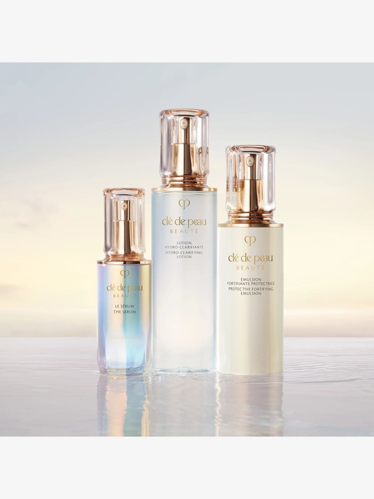 Produktbild Clé De Peau Cle De Peau Hydro-Clarifying Lotion (Körperlotion, 170 ml)