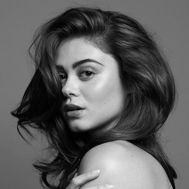 Actual product image Bumble and bumble Shampoo Thickening Volume Shampoo 1000 ml (Liquid shampoo, 1000 ml)