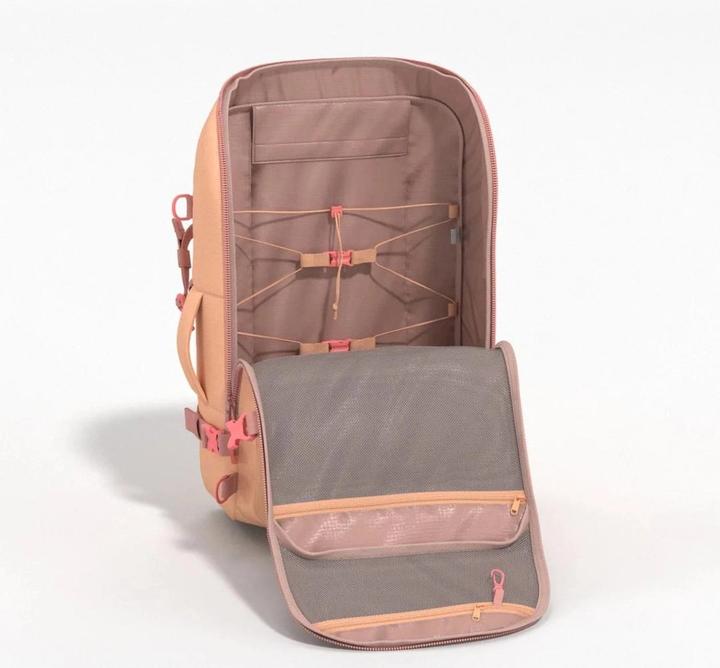 Produktbild Cabin zero Adventure Cabin Bag ADV Pro 42L Rucksack 55 cm Laptopfach (42 l)