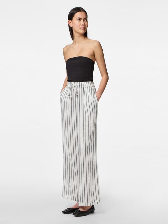 Produktbild Pieces PCPIA Hose mit weitem Bein