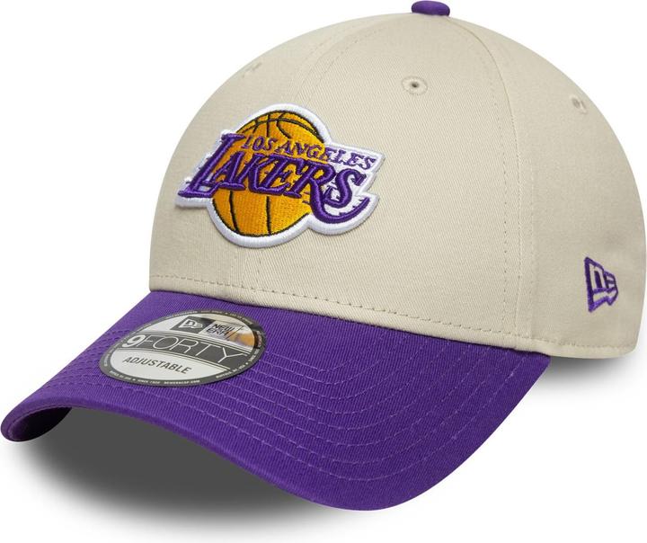 Actual product image New Era 9Forty Strapback Cap - Los Angeles Lakers Beige