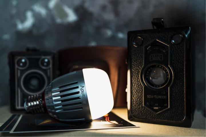 Actual product image Aputure Accent B7c