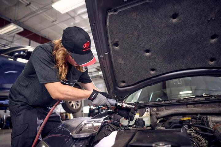 Image du produit Ingersoll 1892 Ingersoll Rand 1211MAX-D3 Clé à cliquet pneumatique 3/8" à grande vitesse (3/8")