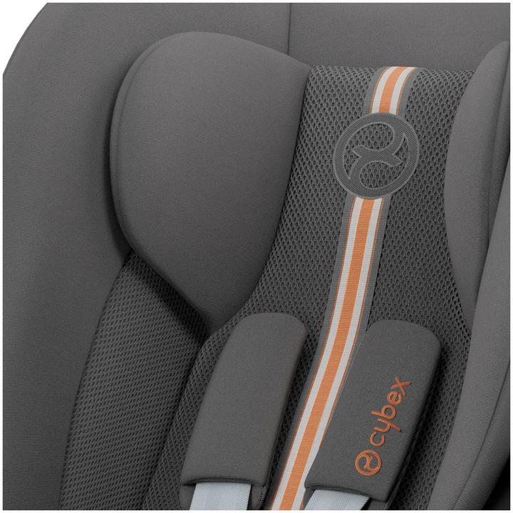 Produktbild Cybex Cloud G i-size Plus mit Base (Babyschale)